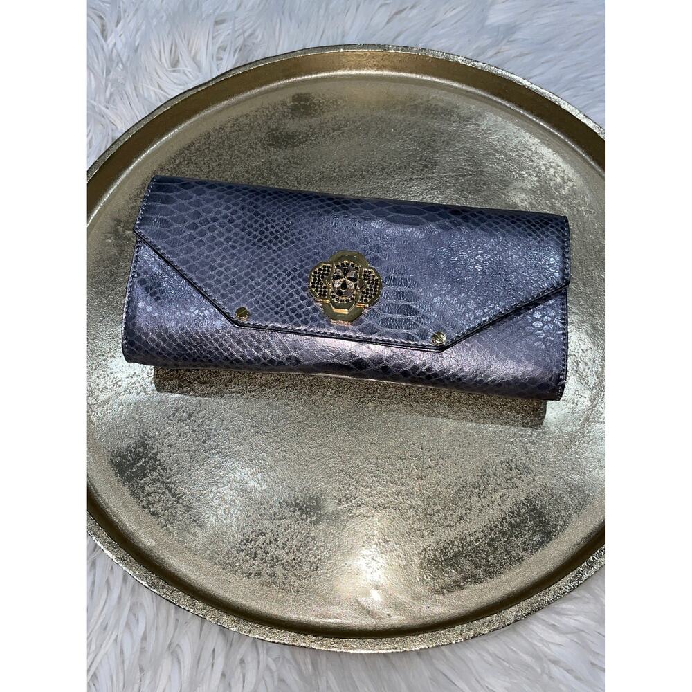 ANN TAYLOR Gray and Gold Magnetic Closure Clutch